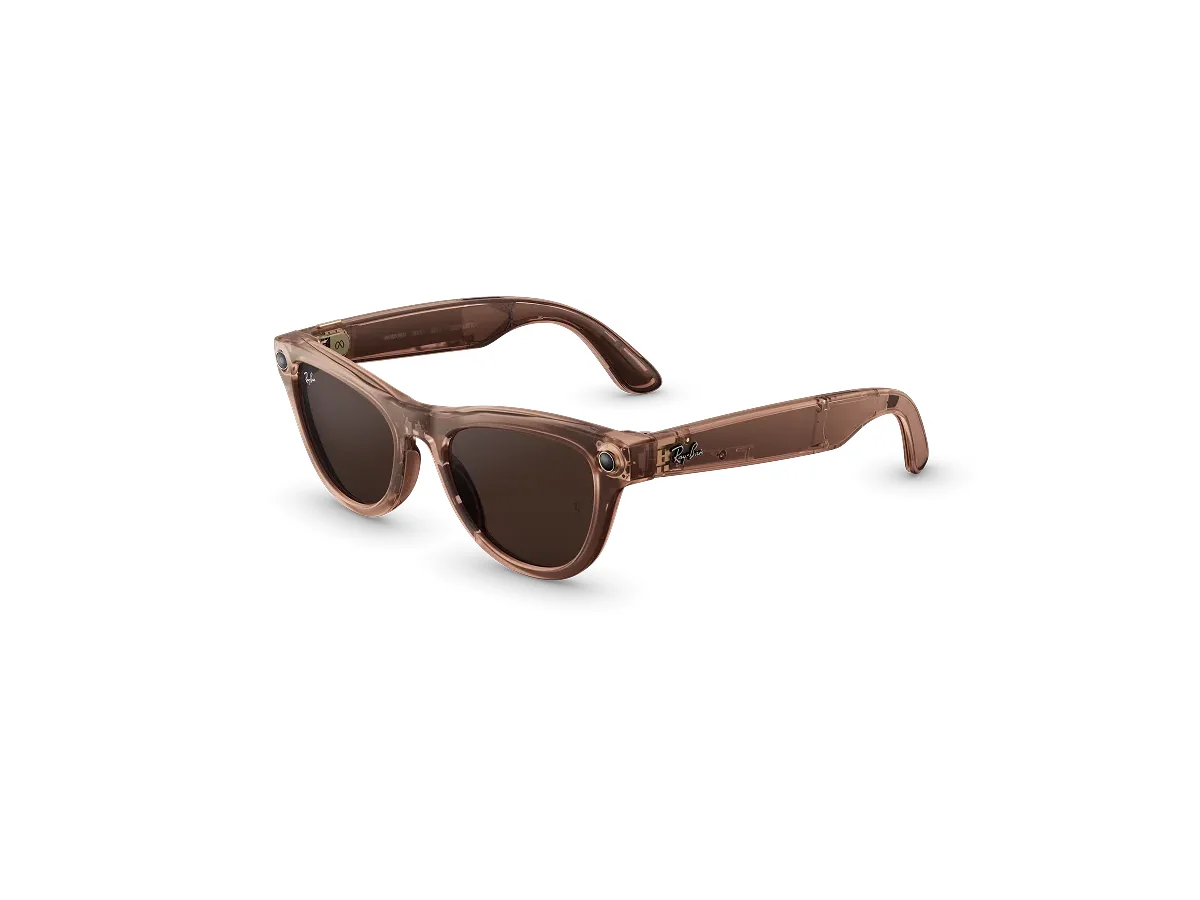 Ray-Ban Meta Skyler (Gen 2) — Shiny Transparent Peach, Transitions Brown