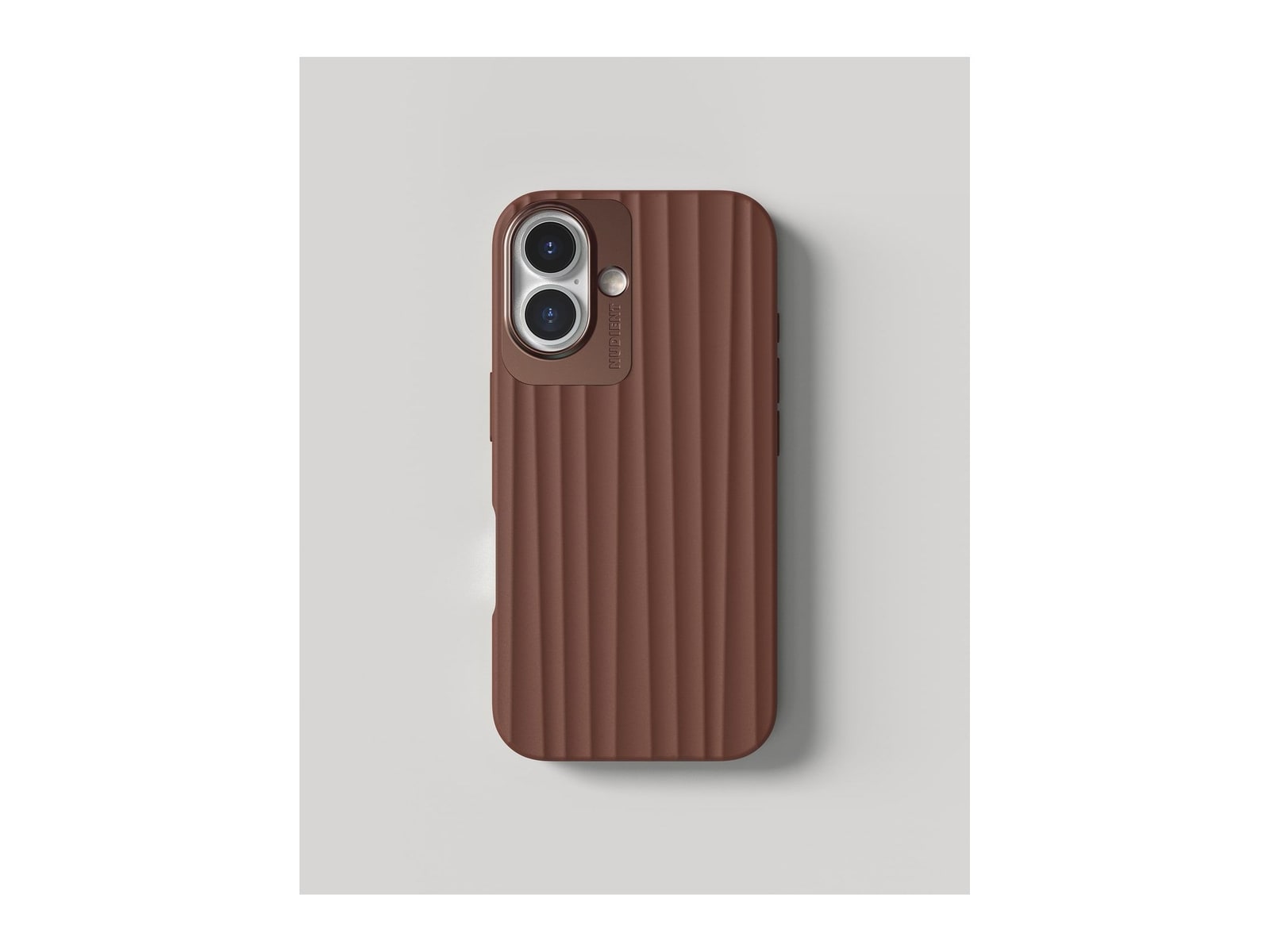 Nudient - Bold Case with MagSafe for iPhone 16 - Lönn Brown