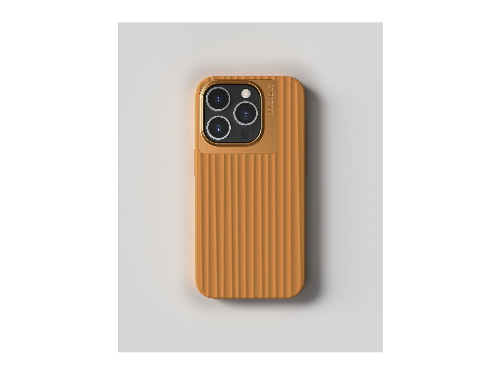 Nudient - Bold Case with MagSafe for iPhone 15 Pro - Amber Yellow