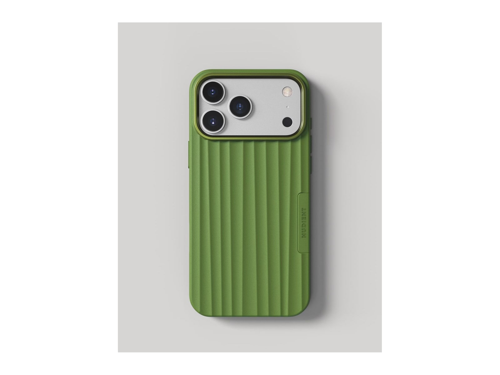 Nudient - Bold Case with MagSafe for iPhone 17 Pro Max - Khaki