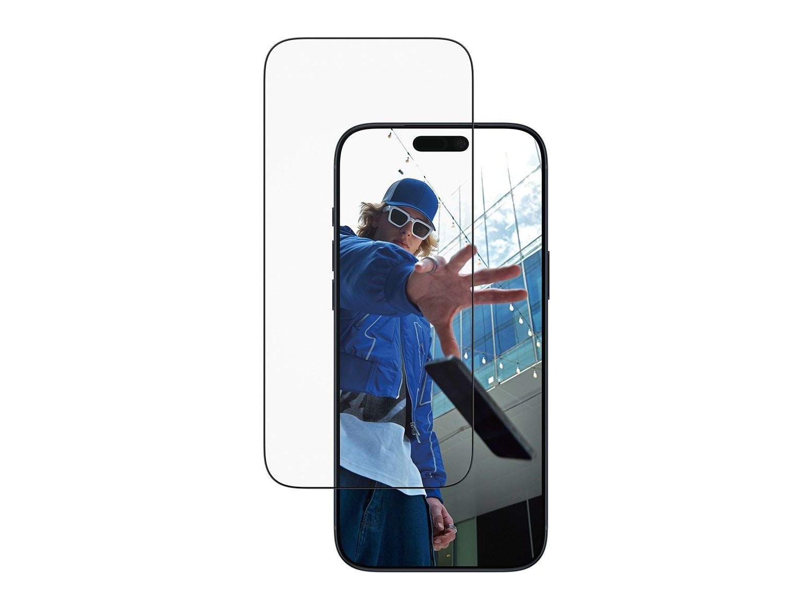 PanzerGlass - Screen Protector iPhone 17 Pro Max Ultra-Wide Fit w. EasyAligner