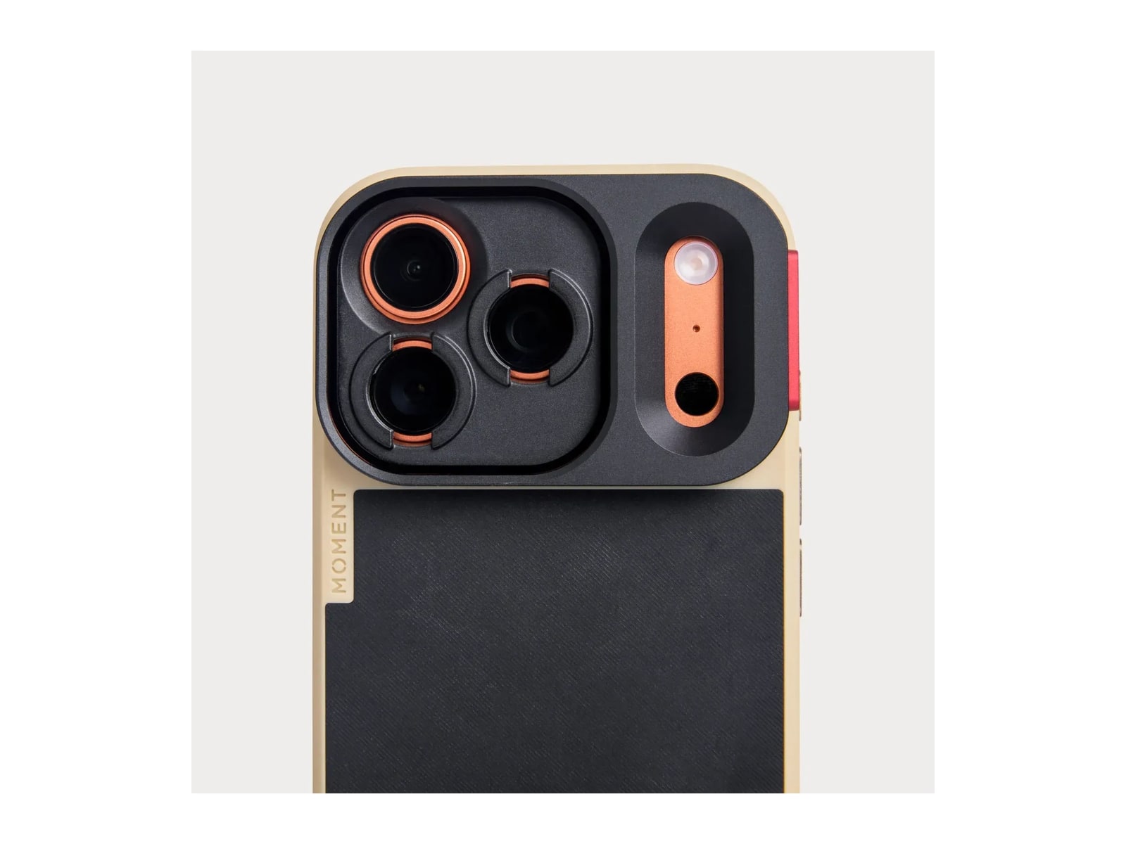Moment - CineBloom QuickLock Filter - iPhone 17 Pro Max / 20% Camera Accessories
