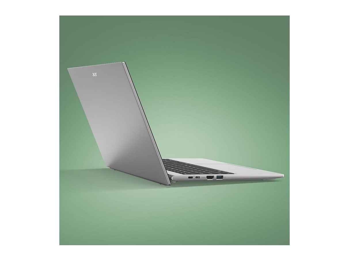 Acer - Aspire Go 16 AG16-71PT-558A 16-inch - Intel Core 5 120U chip - 16GB Memory - 512GB SSD - Silver