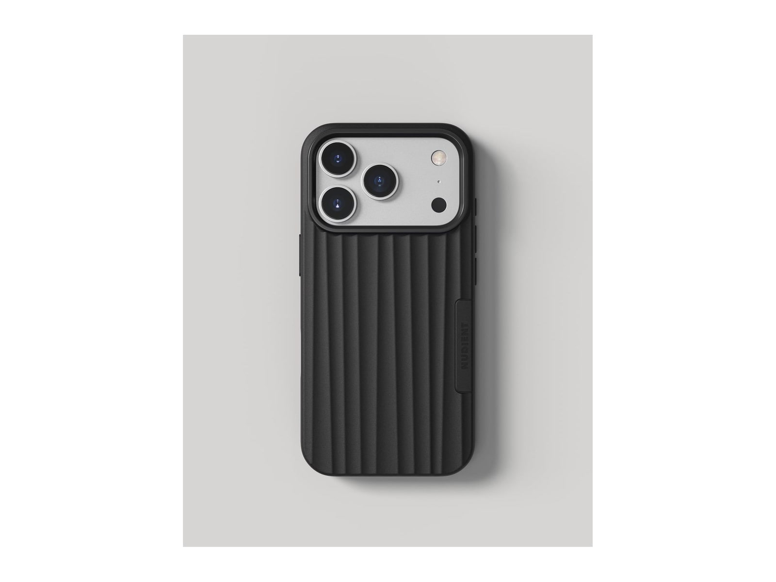Nudient - Bold Case with MagSafe for iPhone 18 Pro - Charcoal Black