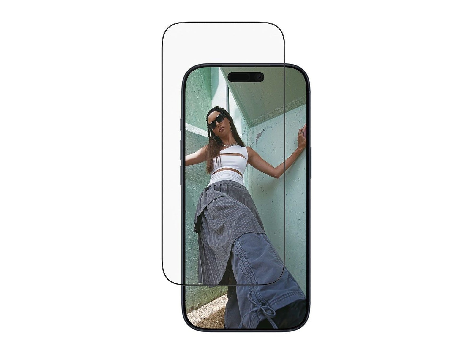 PanzerGlass - SAFE. Screen Protector iPhone 17 Pro Ultra-Wide Fit w. EasyAligner