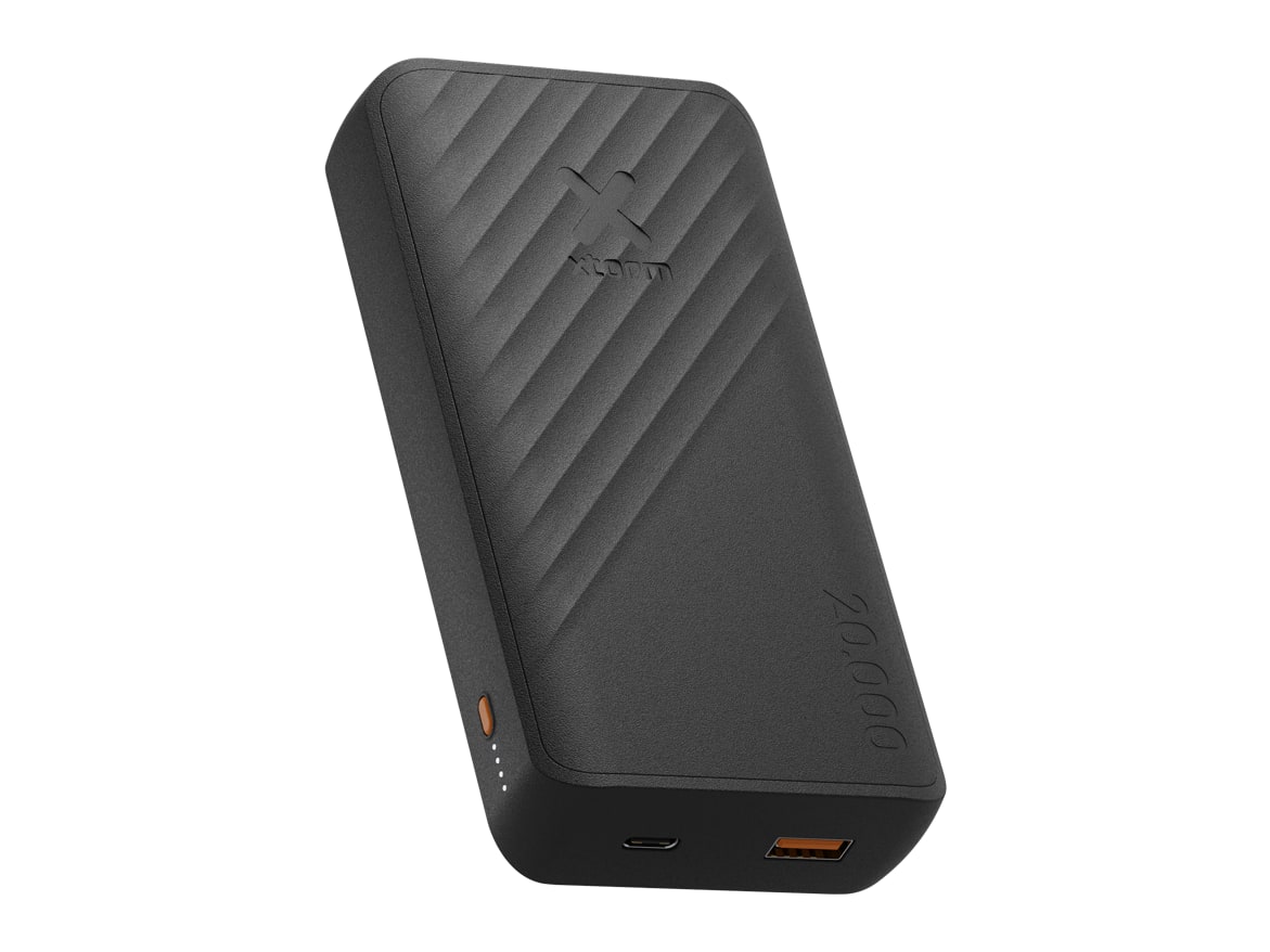Xtorm - Go2 15W 20000 mAh Charcoal Black Power Banks